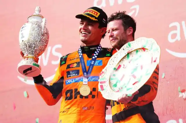 McLaren_F1_Norris Llando Norris oslavuje víťazstvo na VC Maďarska