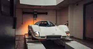 McLaren M6GT