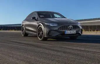 Boah, nové AMG CLA 45 má výkon, aký nemali ani dvanásťvalce Mercedes-AMG CLA 45 4MATIC+