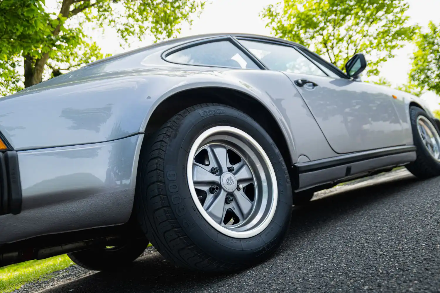 Porsche 911 Carrera 3.2 Jubilee Edition