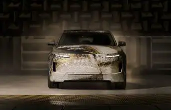 Range Rover búra vlastné tradície, novinka nebude typickým SUV