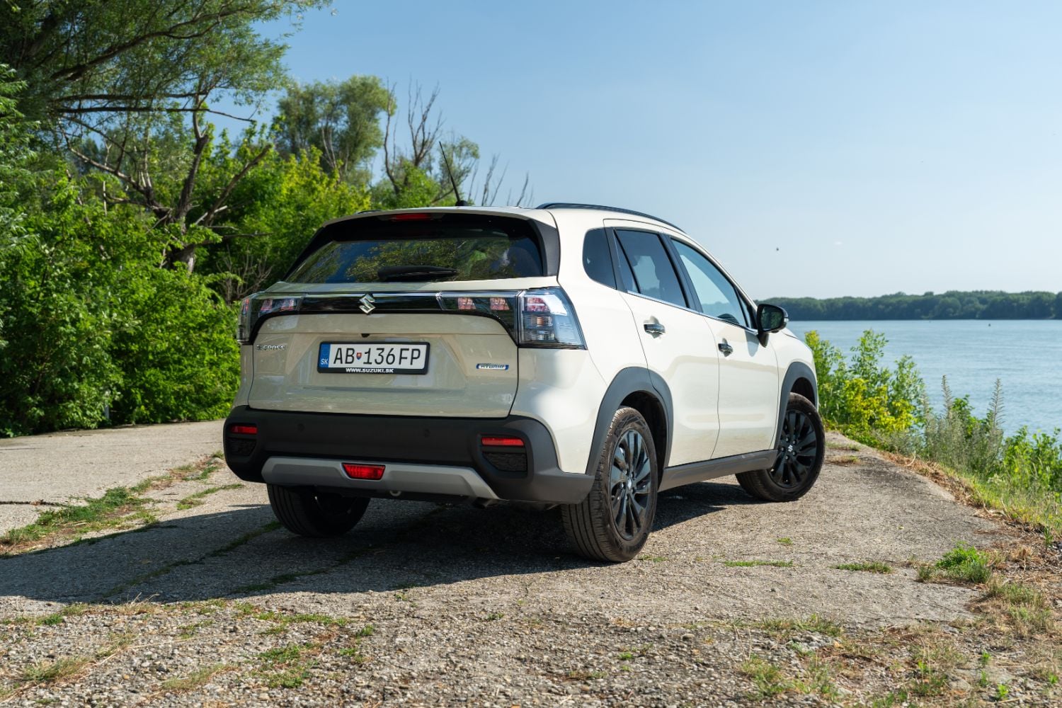 Suzuki S-Cross