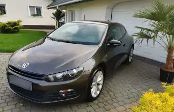 Na pohľad krásna jazdenka má za sebou desivú minulosť VW Scirocco