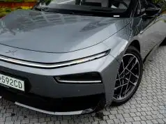 Hoďte spaľovacie motory do koša. V tomto elektromobile vám chýbať nebudú Xpeng P7+