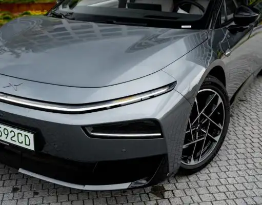 Hoďte spaľovacie motory do koša. V tomto elektromobile vám chýbať nebudú Xpeng P7+