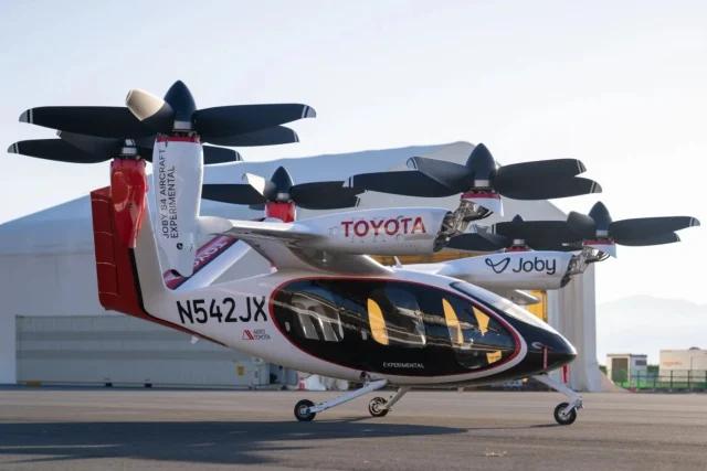toyota-joby-s4-evtol-flugtaxi-1400x933