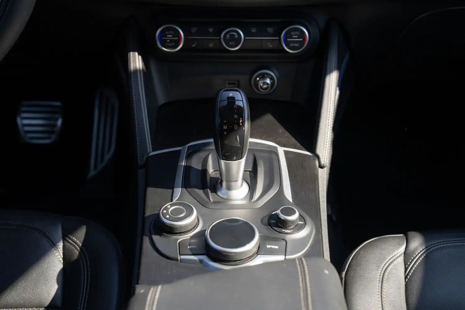 volič prevodovky Alfa Romeo Stelvio