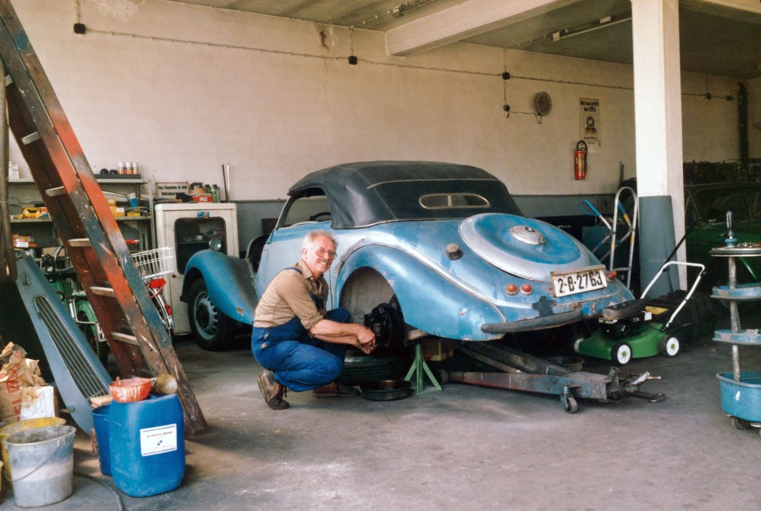 BMW 327 Cabriolet a Eduard Ecker
