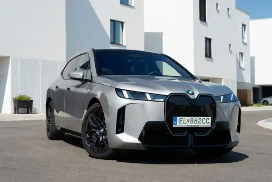 BMW iX 60 xDrive