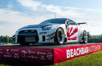 Beachbar Autoshow 2026: Najväčšia automobilová párty leta sa vracia Beachbar Autoshow