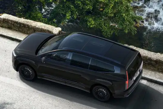 Hyundai IONIQ 9 Black Ink