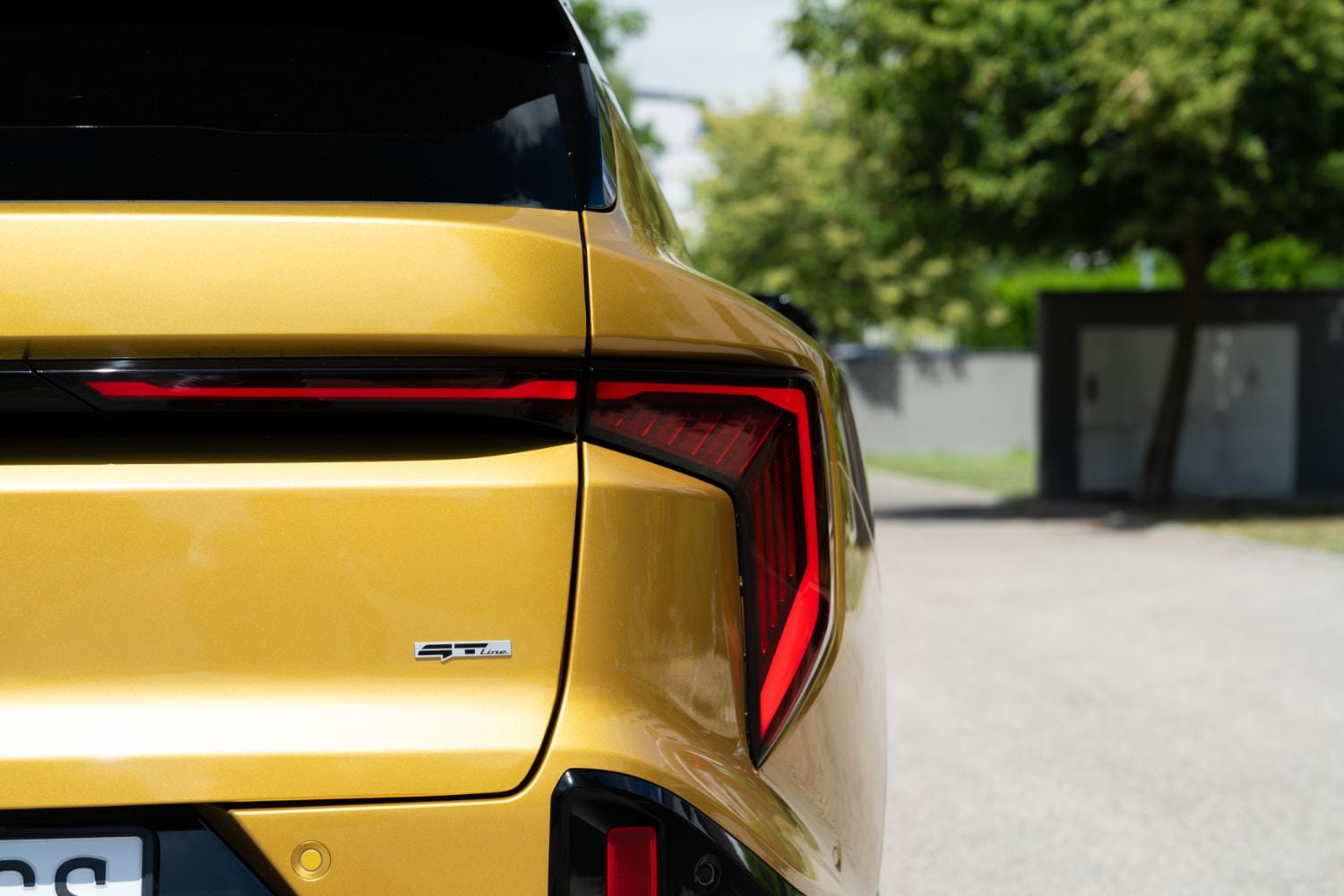 zadné svetlá Kia K4 Sportswagon