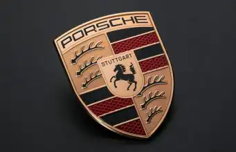 Porsche opúšťa rodinu VW, pomoc hľadá u čínskeho Xpengu logo Porsche