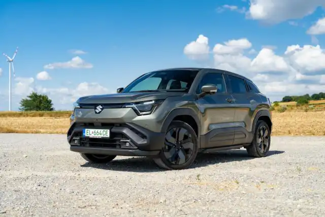 Suzuki_eVitara (2) Suzuki e-Vitara
