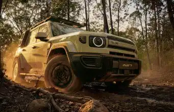 Nové SUV mieri na Slovensko, na palube ukrýva energiu troch elektromobilov iCAUR V27