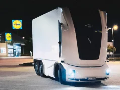 LIDL na rozvoz potravín používa bezkabínový kamión