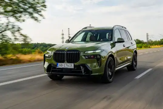BMW X7
