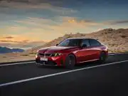 443 koní a režim na driftovanie. M350 xDrive nezabúda, prečo ľudia milujú BMW BMW radu 3