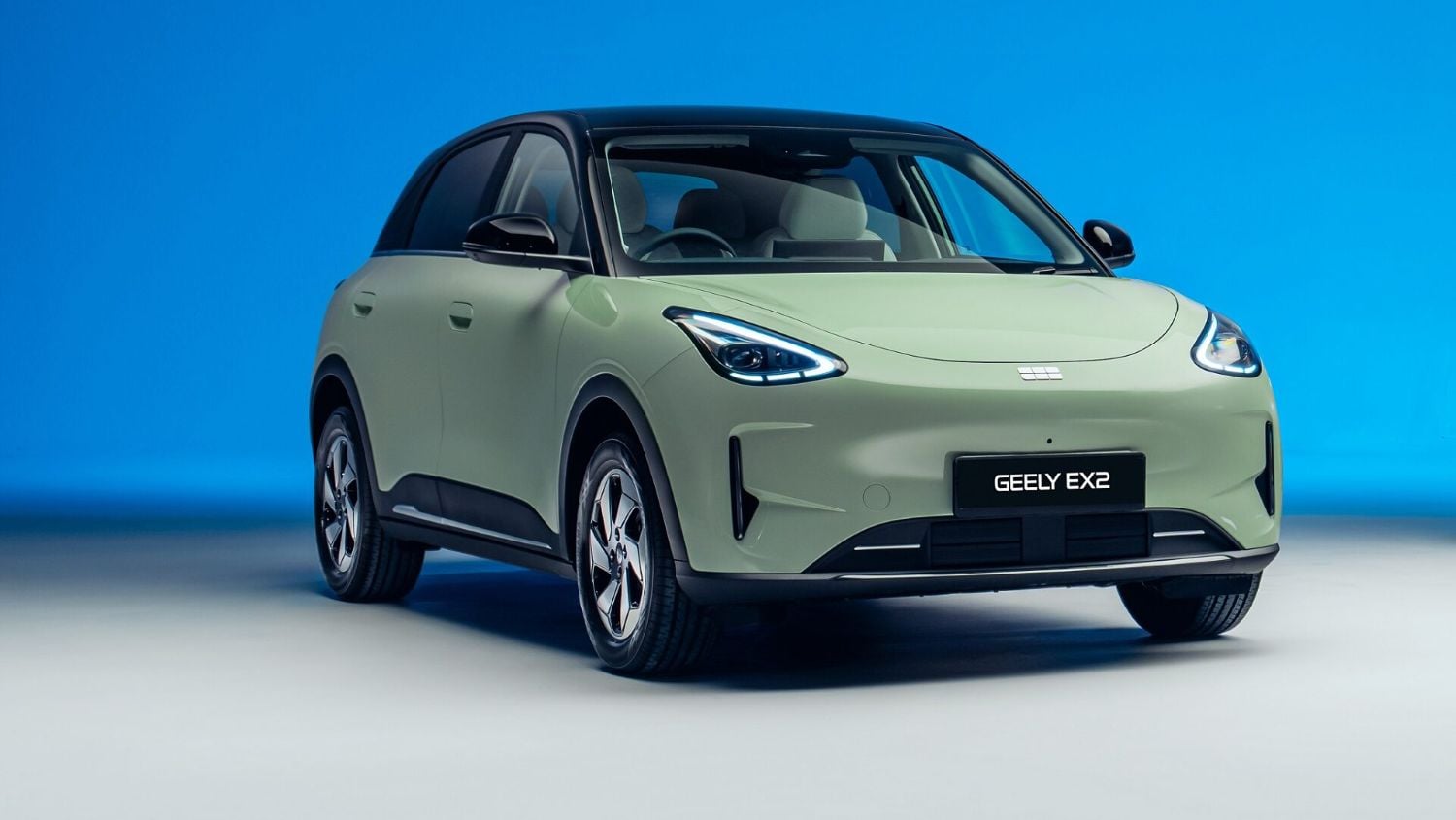 Geely E2