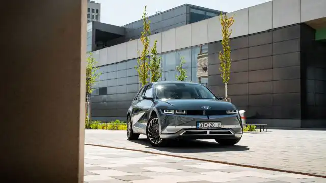 Hyundai_IONIQ_5 Hyundai IONIQ 5