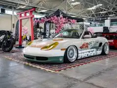 Z tuningového zrazu vyrástol seriózny autosalón. Samyho Naceriho vítali tisíce ľudí
