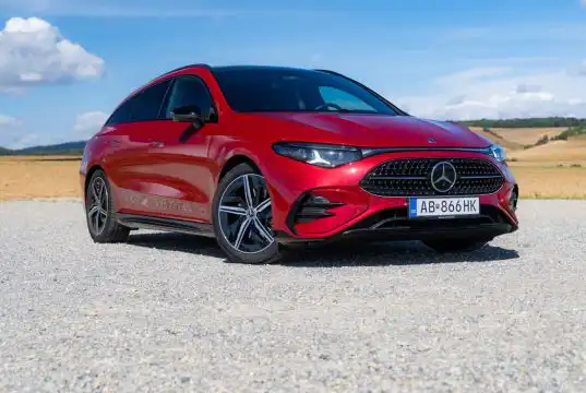 Mercedes-Benz CLA 200 Shooting Brake