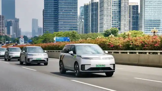 9924e46213c844918d78d9c38d88b359