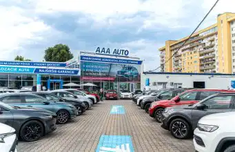 Podnikatelia čoraz častejšie kupujú jazdené autá
