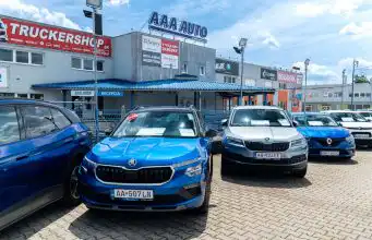 Slováci menia výber áut. Autobazáre hlásia prudký nárast záujmu o elektromobily AAA AUTO