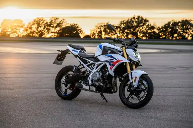 BMW_F_450_R_3 BMW F 450 R
