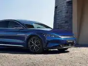 Stovka za 3,9 sekundy a komfort limuzíny. BYD Han má čím lákať aj náročných
