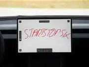 V autách sa môže skončiť éra dotykových obrazoviek. Čína chystá zmeny Tesla Model 3