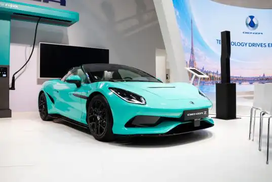DENZA Z