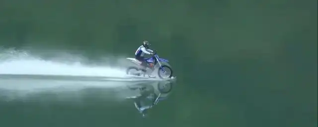 motorka_na_vode_1